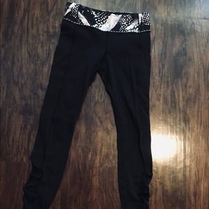 Lululemon ruched ankle leggings